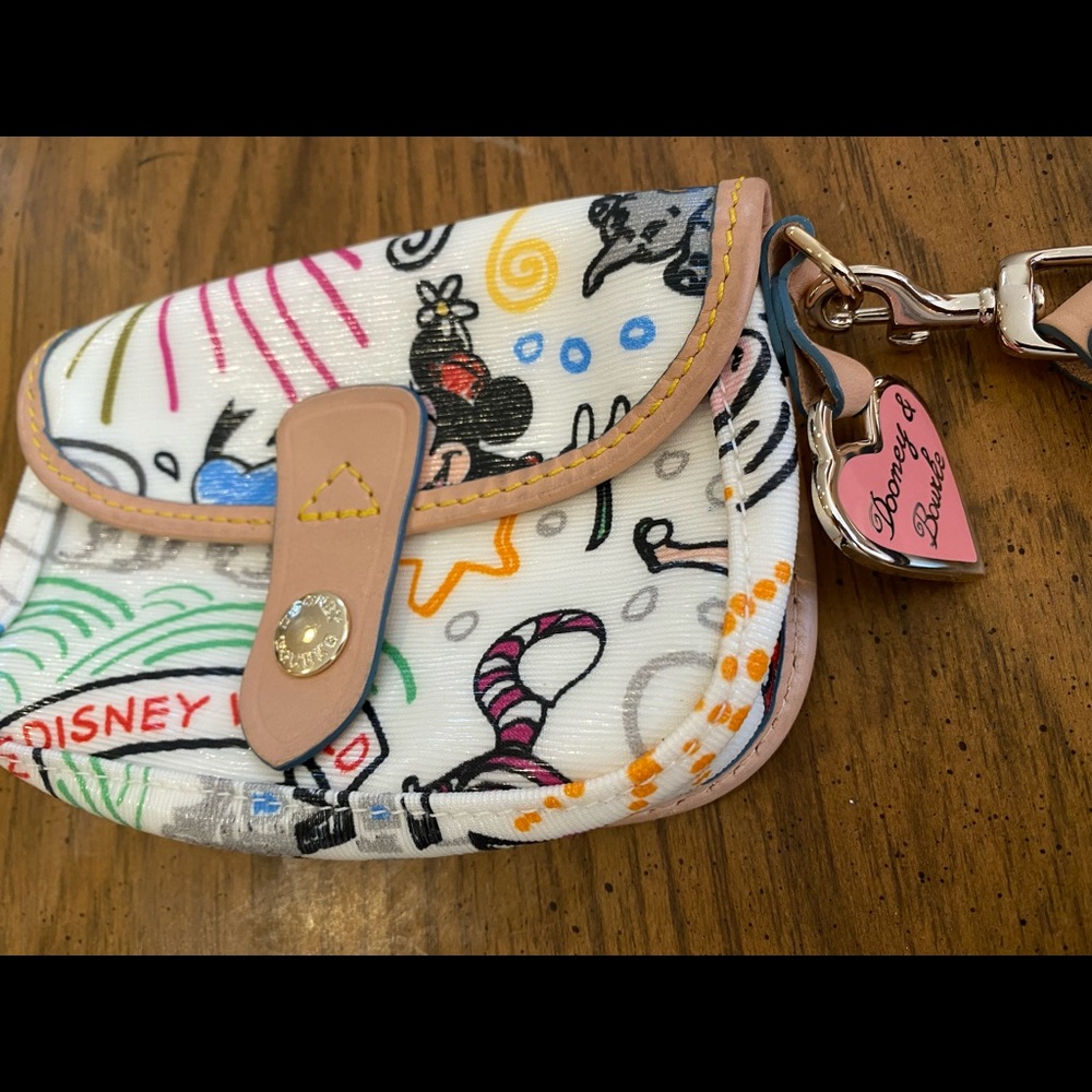 Retired DOONEY & BOURKE WALT DISNEYWORLD WRISTLET